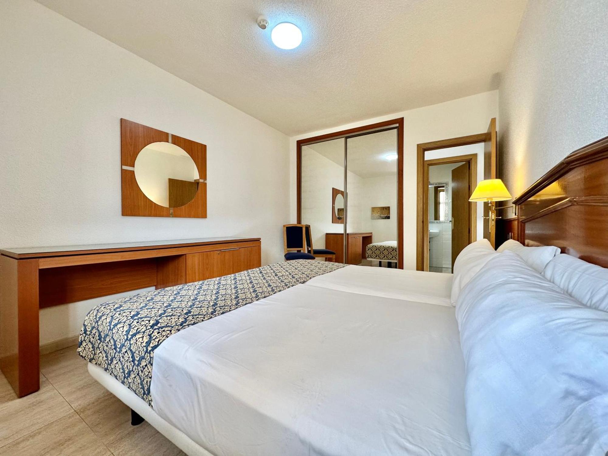 פוארטו דה לה קרוז Alta Beachside Apartments מראה חיצוני תמונה